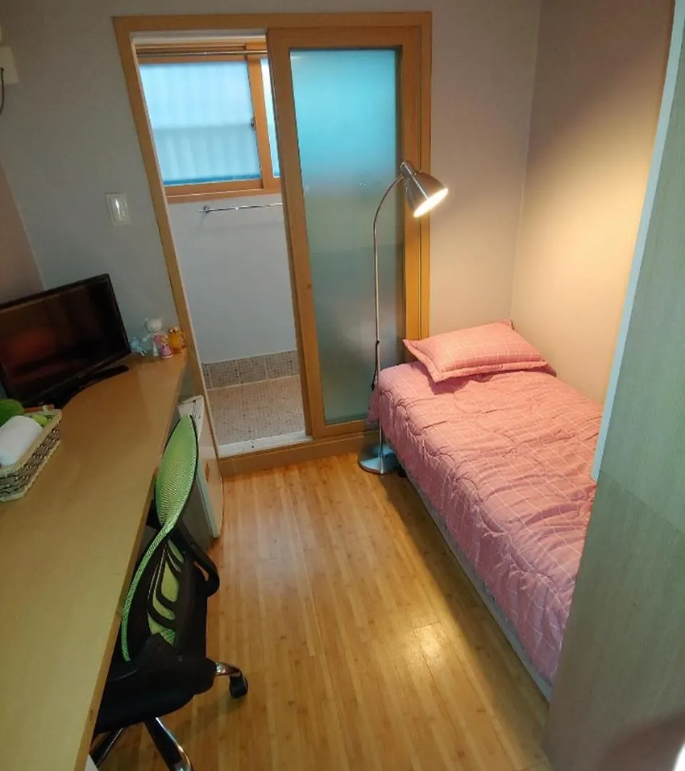 ** Guest house I Sleep Alone Hotel Seoul South Korea